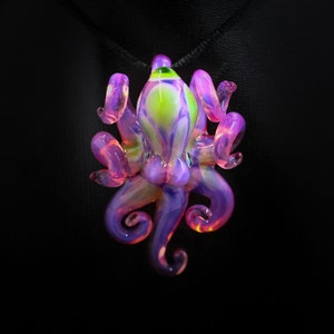 The Telemagenta Kracken Collectible Wearable  Boro Glass Octopus Necklace / Sculpture