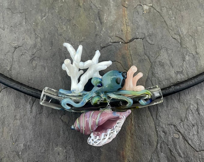 The Underwater World Tube Necklace