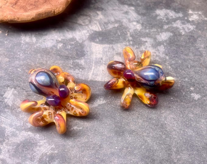 Azheris Octo Baby Earrings