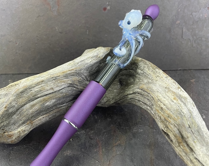 Special for Pam - Boro Ghost Pen  - comes with six free refils