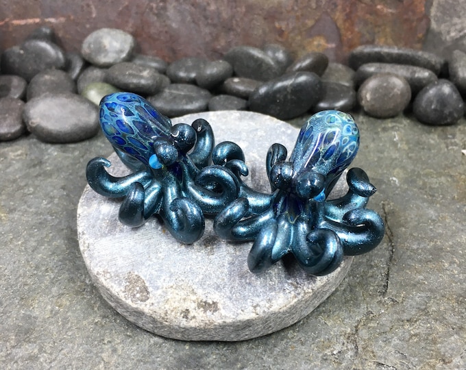 Unobtanium Octo Baby Earrings