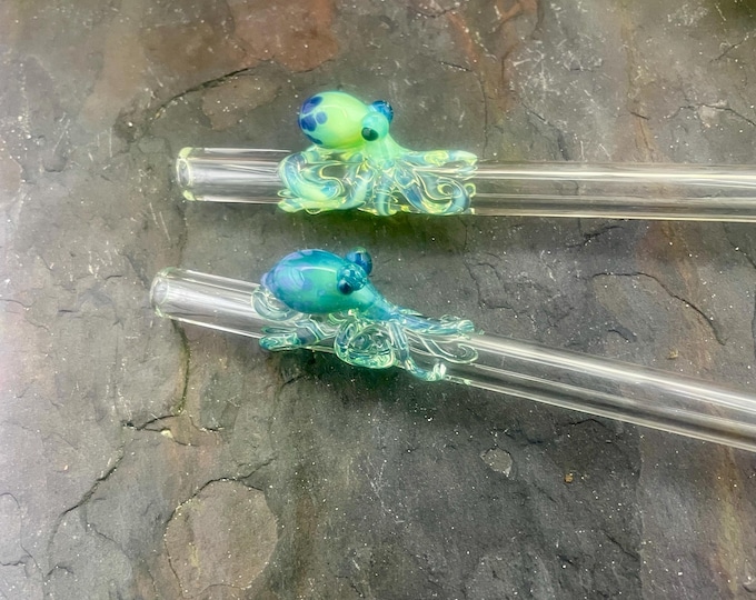 The New Colors Boro Glass Octopus Forever Straw - Made to Order