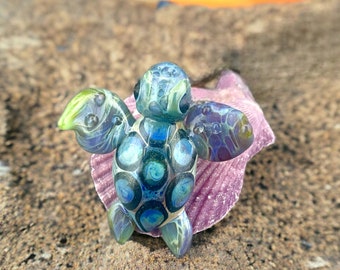 Baby Honu Seaturtle pendant in boro glass- Ready to Ship