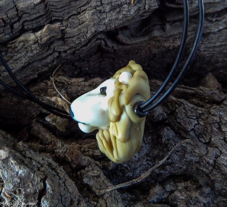 Italian Glass Handmade Lampwork Lion Heart Bead Necklace The Little Lion