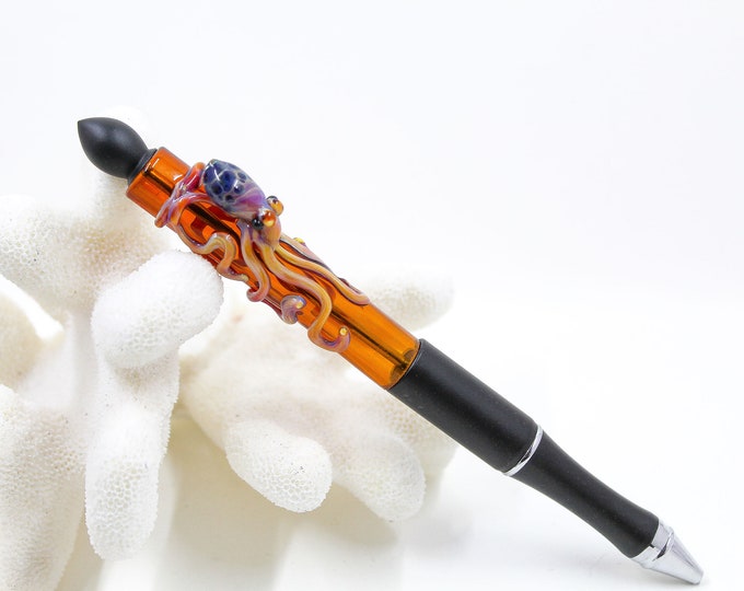 Boro Pen in Matte Black and Special Purple - comes with a free refil