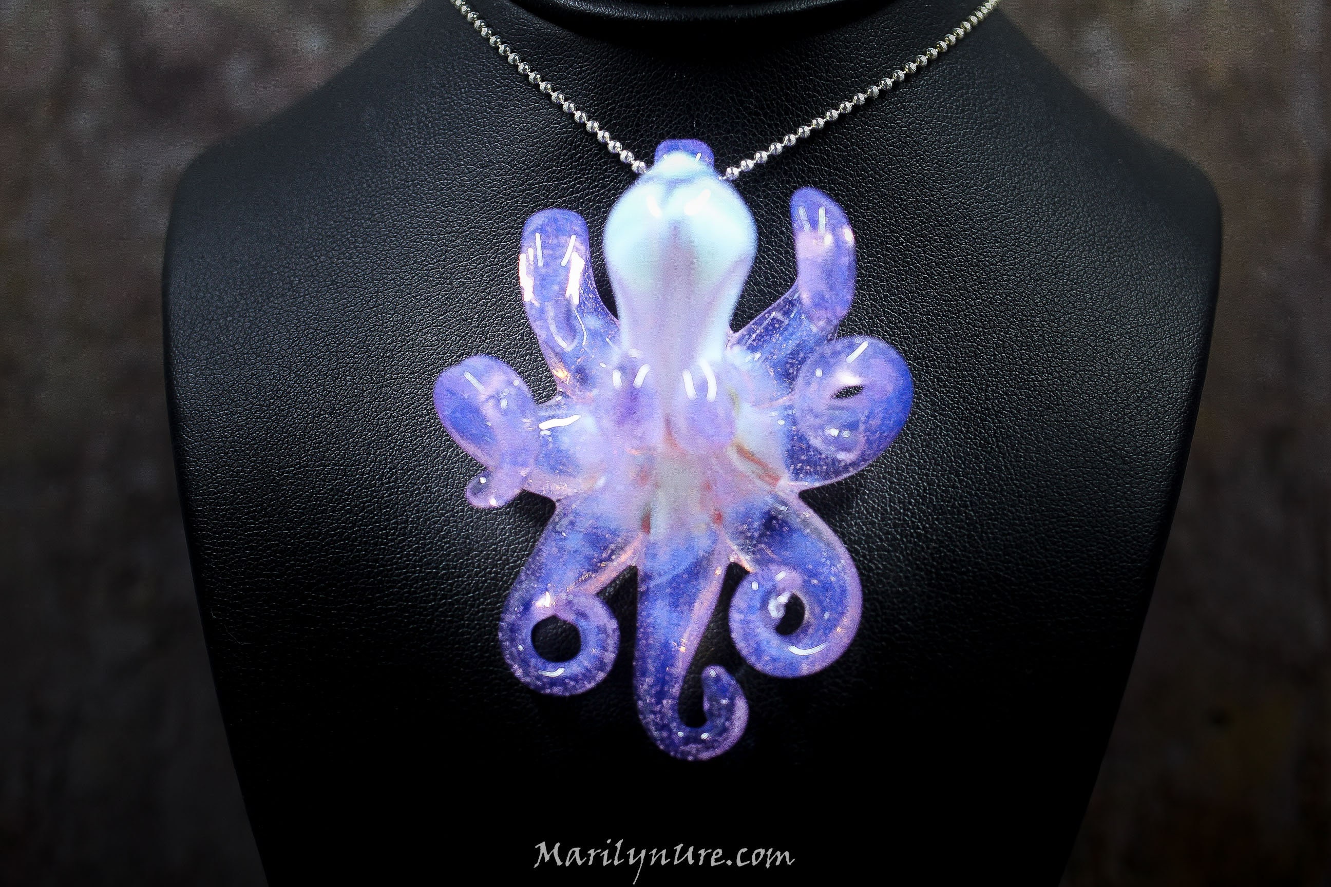 Calypso/'s Rein Kracken Collectible Wearable Boro Glass Octopus Necklace Sculpture