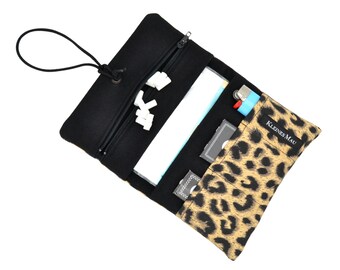 Tabakbeutel "Leo" Tabaktasche mit Leoparden Print | Organizer für Dein Drehzeug mit Platz für Tabak, Papers, Filter und Feuerzeug