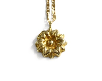 Collana con margherite in oro, ciondolo a forma di fiore, gioielli boho, regalo per amanti della natura