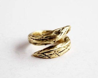 Wrap around ring gold, twig snake mens ring, witch jewelry