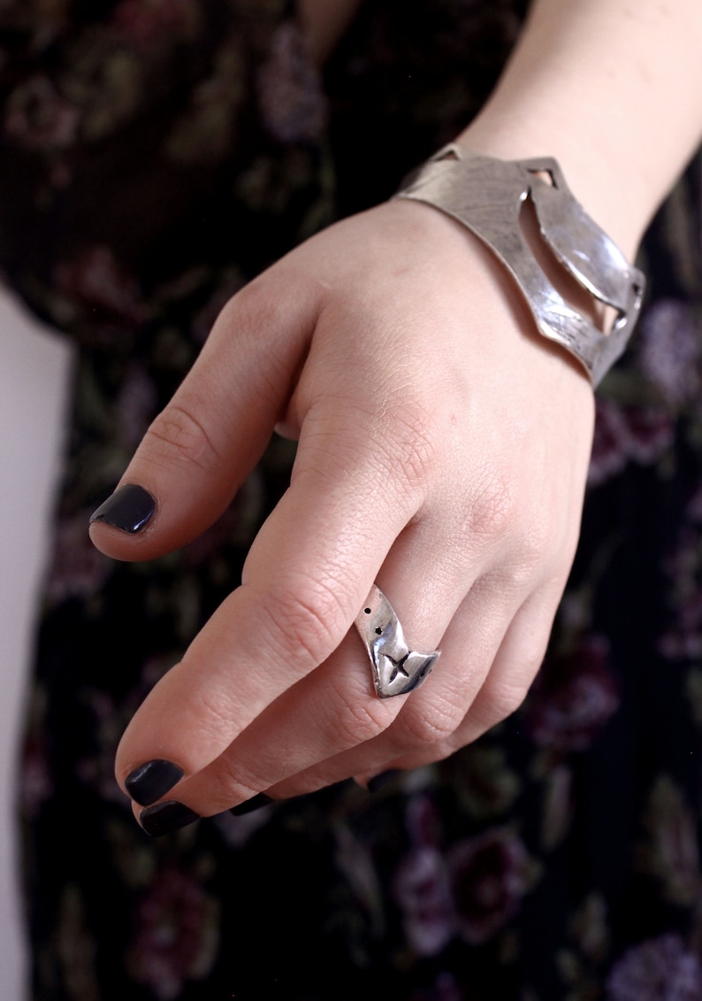 witchcraft jewelry gift V chevron sterling silver ring