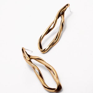 Statement earrings gold, swirl earrings, abstract twist earrings, sculptural earrings image 4