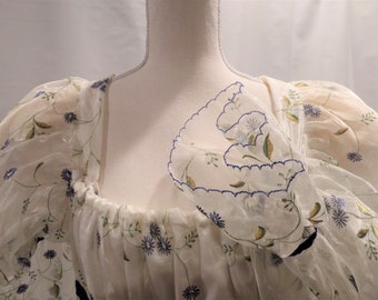 Lätzchen vorne Regency Kleid