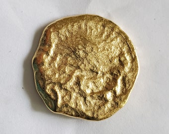 10 Vintage Gold Moonscape Metal Buttons: Shank Back 40L - 1" - 25.5mm (B204)
