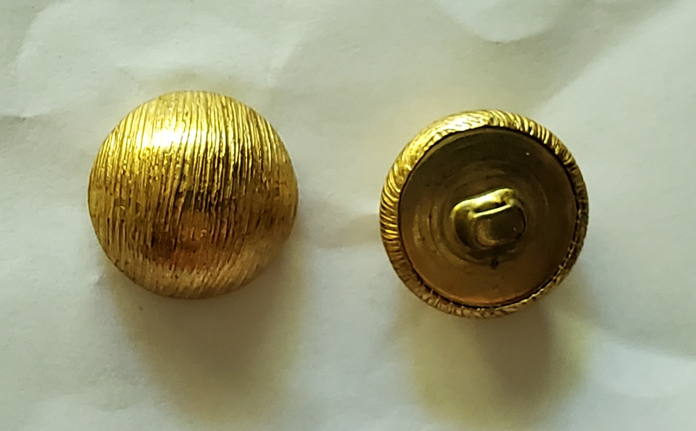 Lot De 30 Boutons Vintage En Métal Doré/Chromé - Tailles Mélangées - Pour Couture