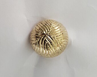 12 Plastic Gold Dome Raised Design Vintage Buttons 30L - 3/4" - 19mm (B49)