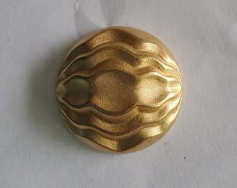 Botones vintage de metal dorado mate con forma de cúpula ondulada, 38 L - 15/16" - 24 mm (B299)
