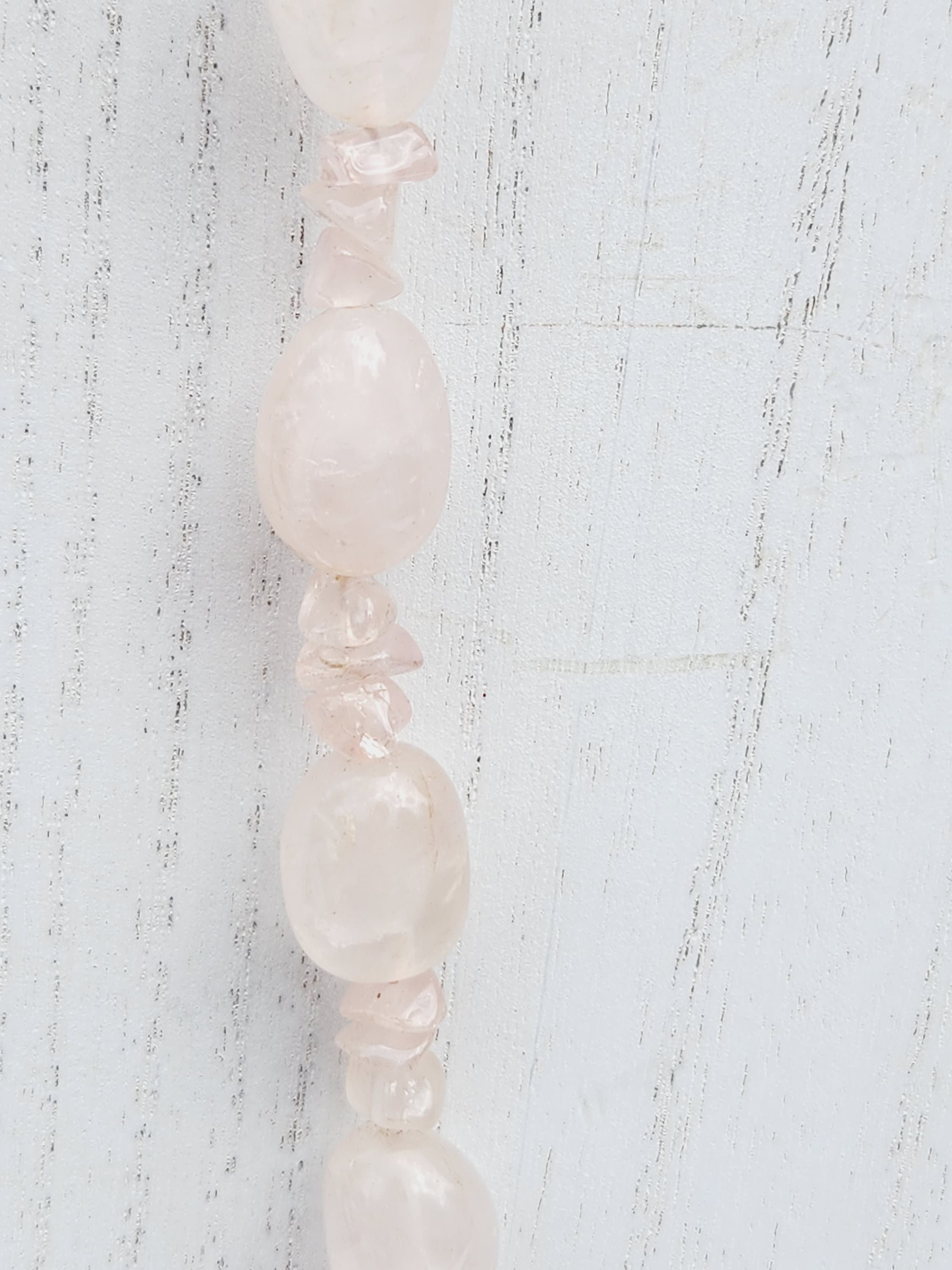Collier ancien en argent et perles de quartz rose - France