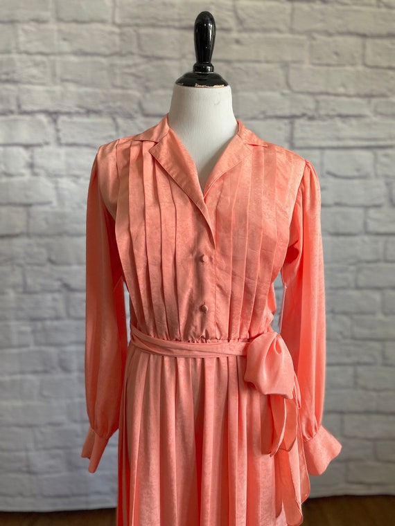 Vintage 1980s Peach Pleated Dress | Simple Casual… - image 3