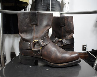 mens shin high boots