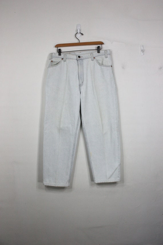 levis 550 white