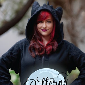 Toothless sweatshirt top