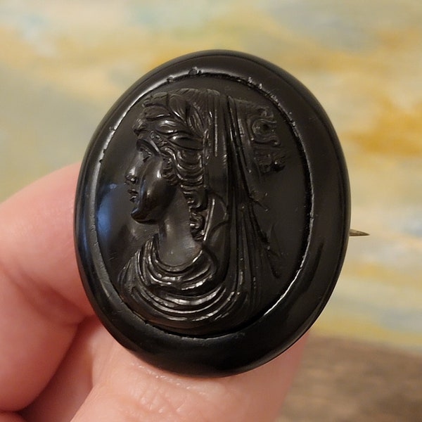 ANTIQUE Victorian Whitby Jet Carved Cameo of a Roman or Greek Woman Goddess Brooch