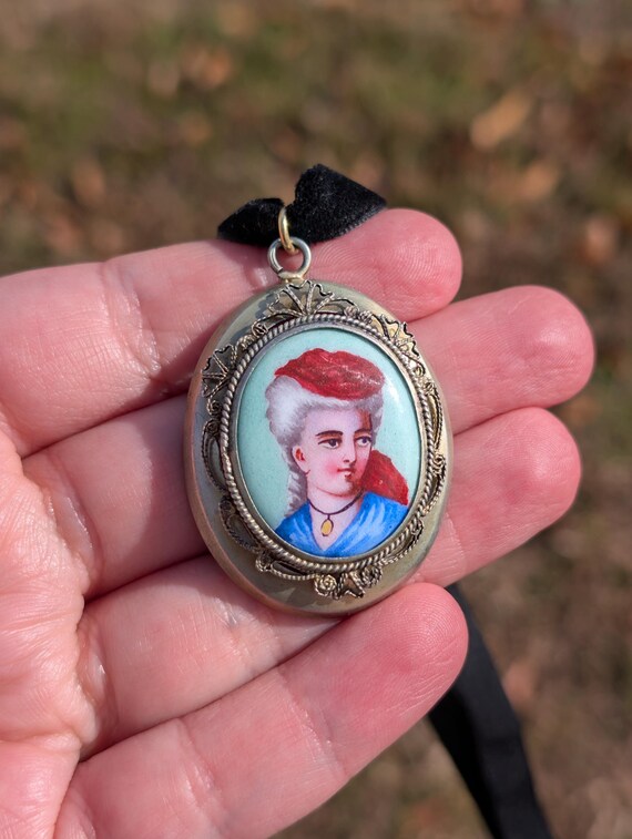 ANTIQUE Solid Silver Victorian Enamel Portrait Mi… - image 2