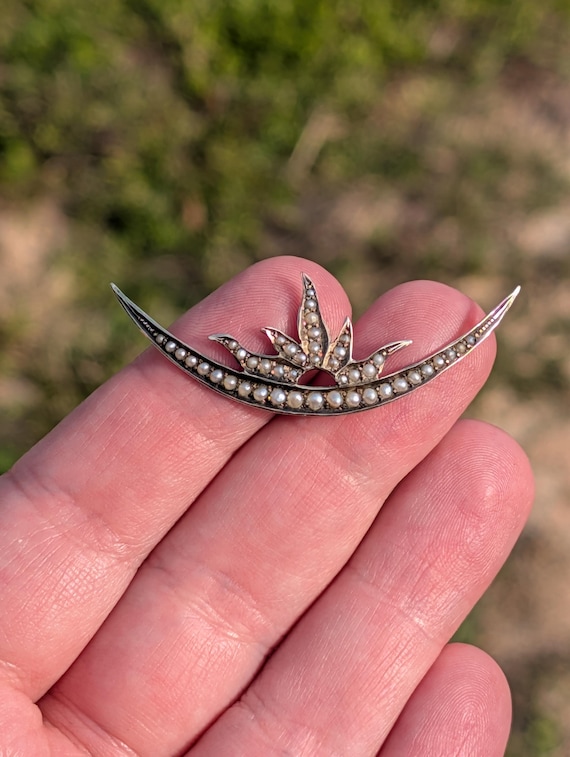 ANTIQUE 14k 3g Solid Gold Celestial Crescent Moon… - image 8