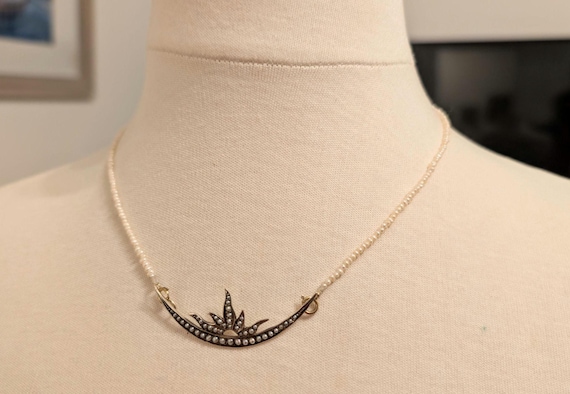 ANTIQUE 14k 3g Solid Gold Celestial Crescent Moon… - image 4