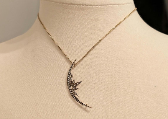ANTIQUE 14k 3g Solid Gold Celestial Crescent Moon… - image 5