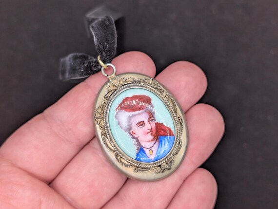 ANTIQUE Solid Silver Victorian Enamel Portrait Mi… - image 4
