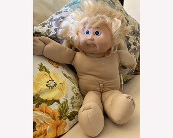 Vintage 80s Cabbage Patch Doll - Fun Repair Project Blonde Doll