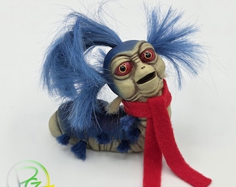 Ello Labyrinth Worm Lebensgroße Skulptur, William der Wurm, Geschenk