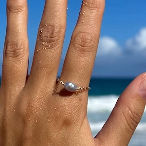 14k gold filled Freshwater Pearl chain ring, chain ring, Pearl ring, Pearl chain ring, dainty ring, dainty chain ring