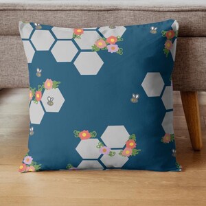 Almohada con estampado floral de panal / Almohada decorativa hexagonal con diseño de abeja