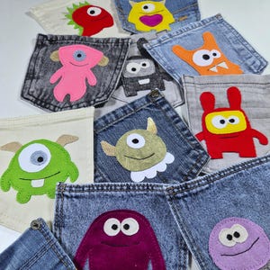 ¡Monstruos en los bolsillos! Apliques de mezclilla de colores hechos a mano con técnica de patchwork (¡NO son termoadhesivos!).