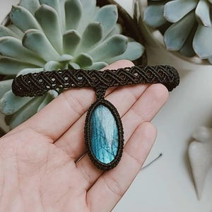 Macrame choker with Labradorite Gemstone, Handmade macrame jewelry, Gift for woman