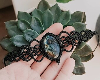 Macrame choker with Labradorite Gemstone