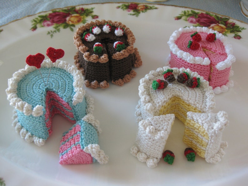 Fairy Cakes Crochet Pattern image 1