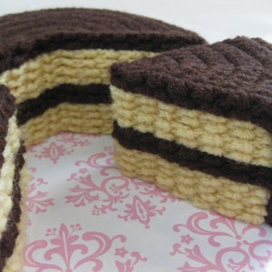 No-Stuff 2-Layer Cake Crochet Pattern image 5