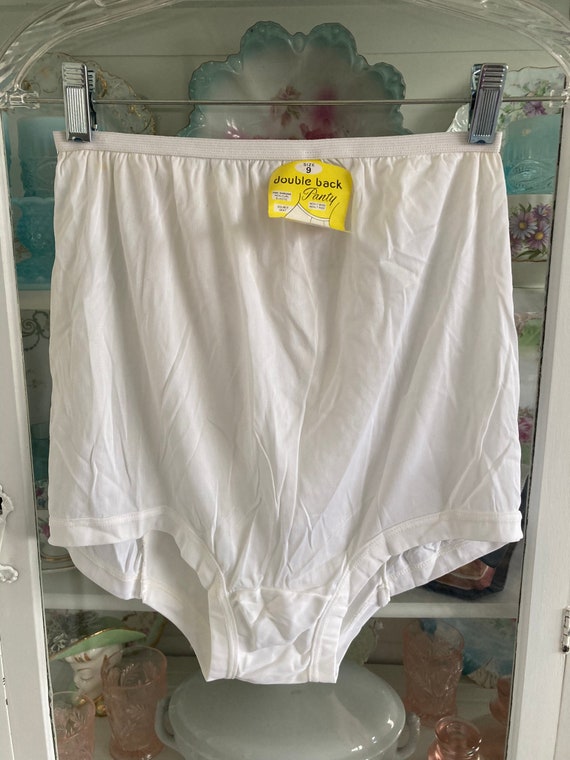 NOS Vintage 1950s White Silky Acetate Panties Double Back Panel Banded Leg Size 9 USA