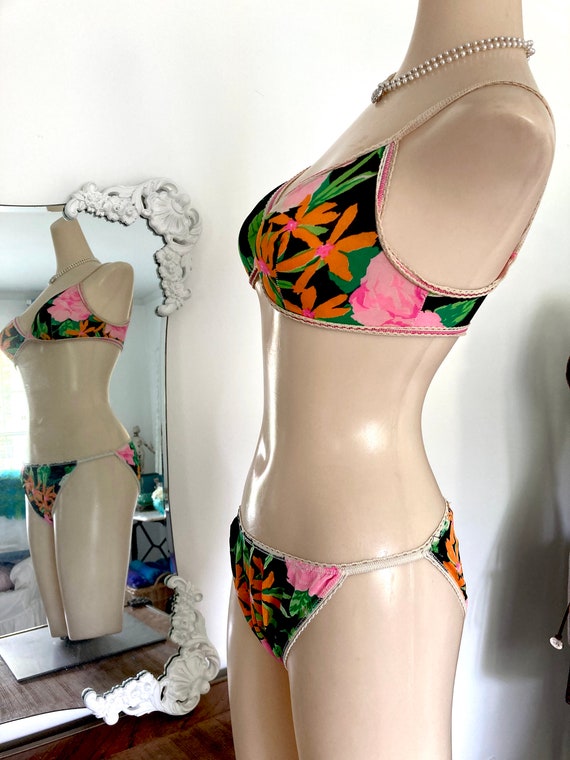 Vintage 1970s Black Floral Nylon String Bikini an… - image 3