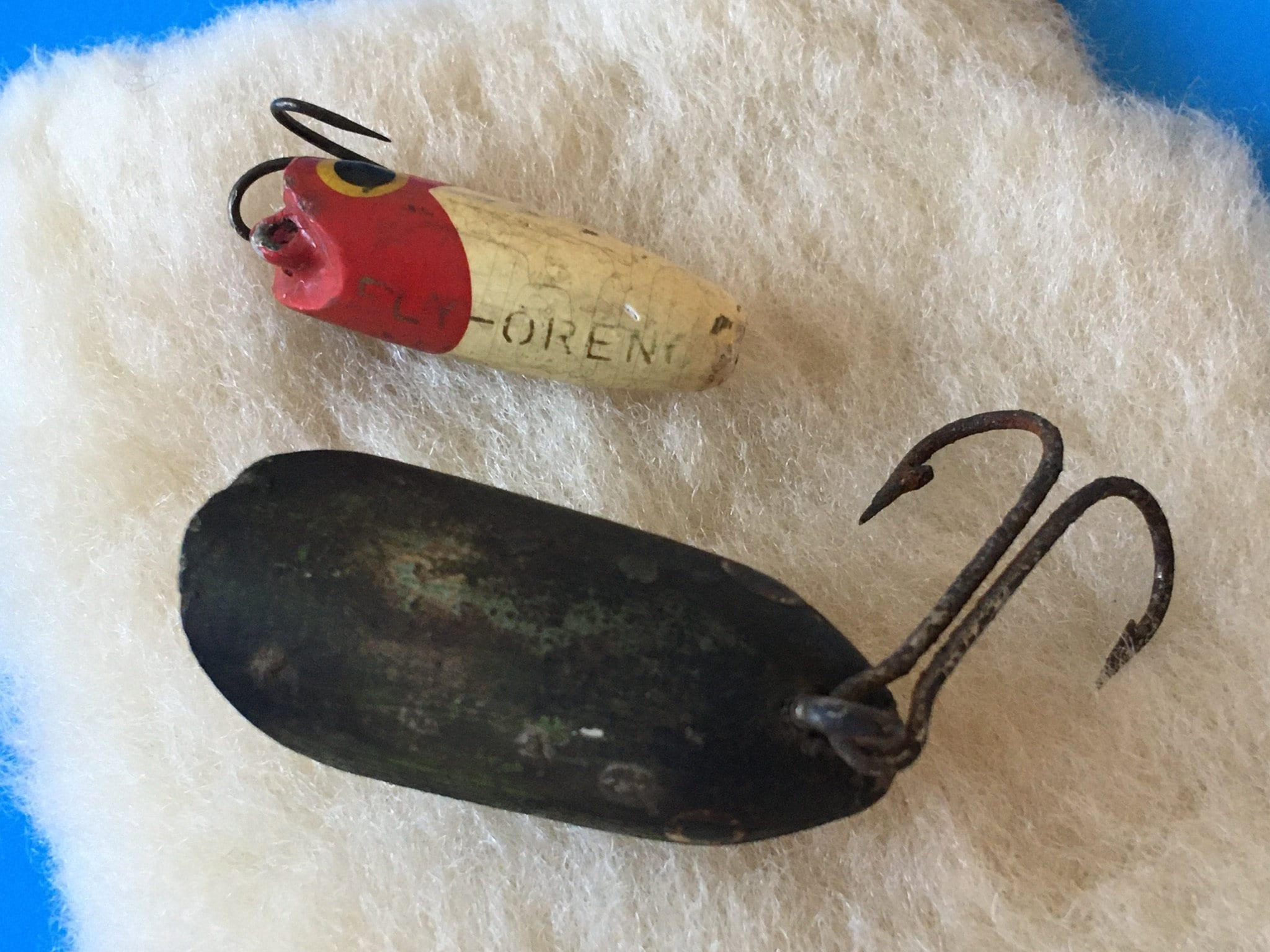 Set 2 Antique Wood Fly Rod Fishing Lures South Bend Fly Oreno and