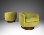 Set of Two ( 2 ) Swivel Barrel Chairs in Original Green Tweed Attributed to Milo Baughman, USA, c. 1970 39 s