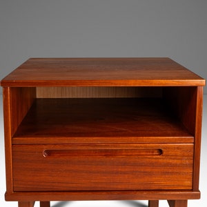 Nightstand / End Table in Teak by Nils Jonsson for Torring Møbelfabrik Produced by HJN Mobler, Denmark, c. 1960's image 3