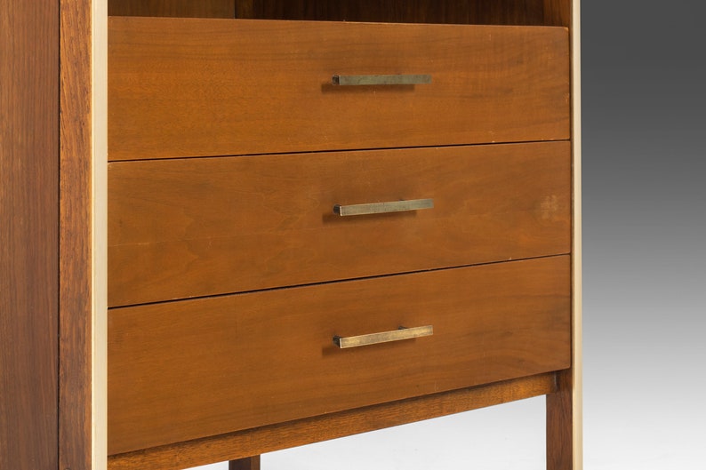 Mid-Century Linear Group Chest of Drawers by Paul McCobb for Calvin Furniture image 5