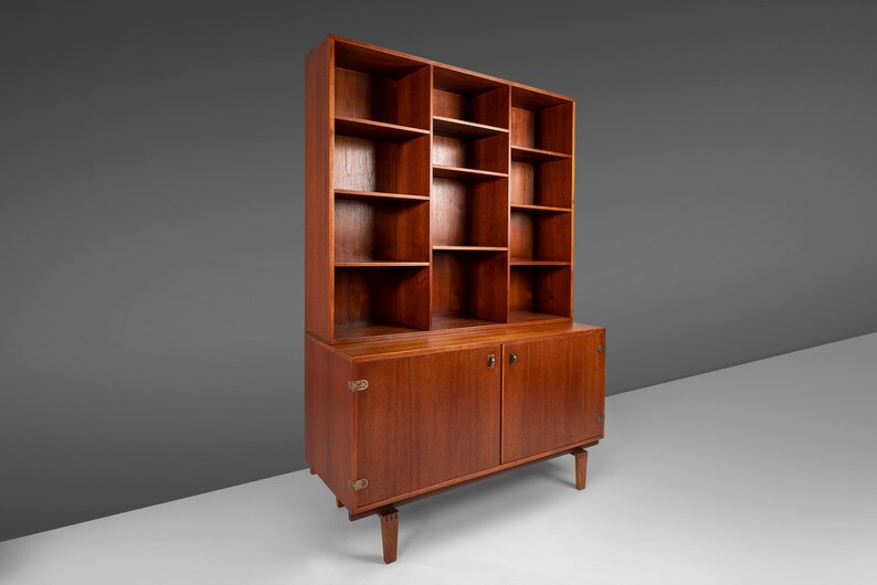 A Pair of Peter Lovig Nielsen for Dansk Designs Wall Unit / Room Dividers / Bookcases, c. 1950s image 4