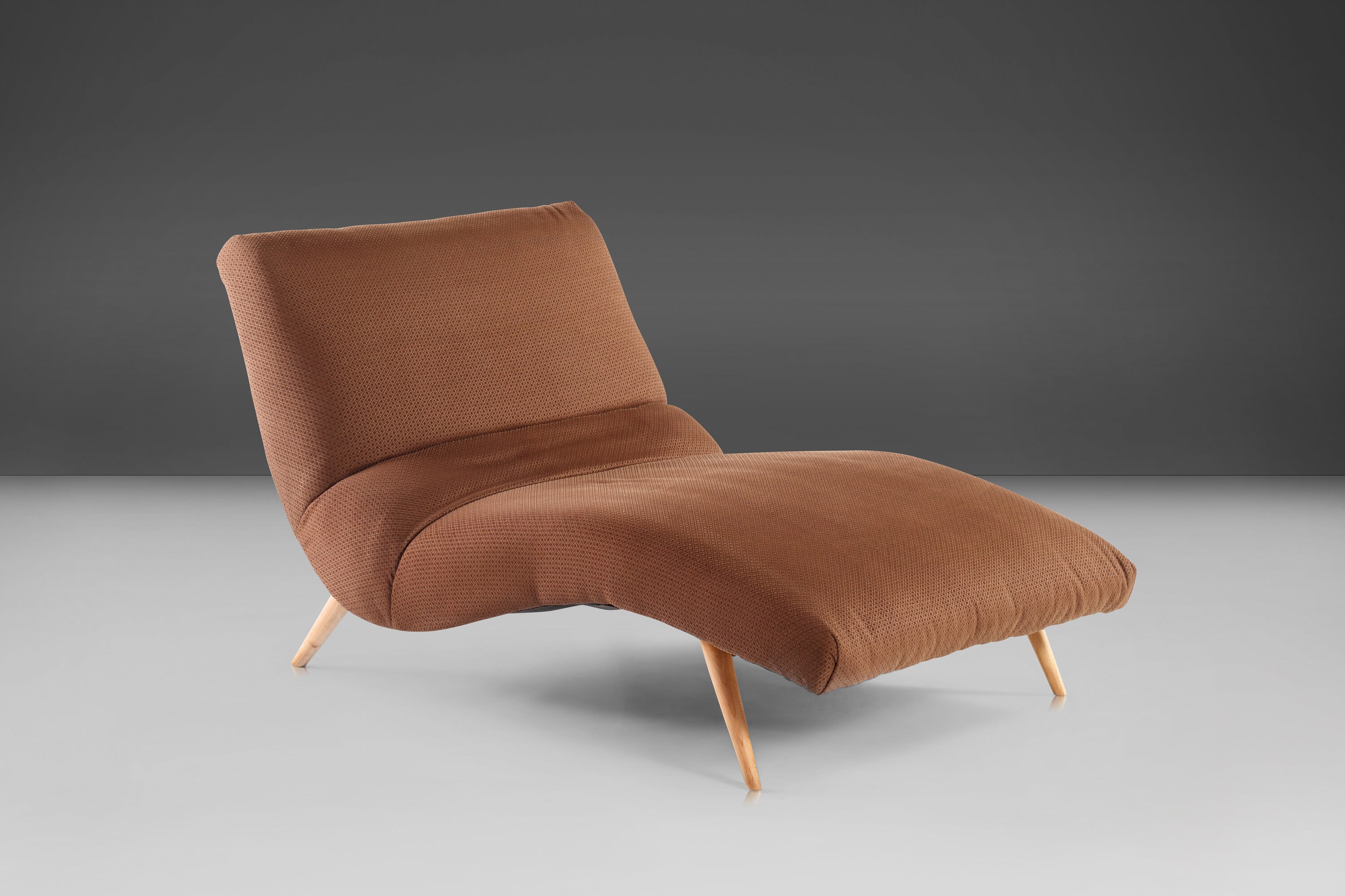 Architectural Wave Chaise Lounge Chair by Lawrence Peabody for