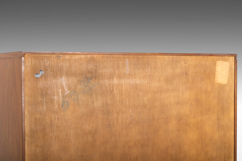 Mid-Century Linear Group Chest of Drawers by Paul McCobb for Calvin Furniture image 10