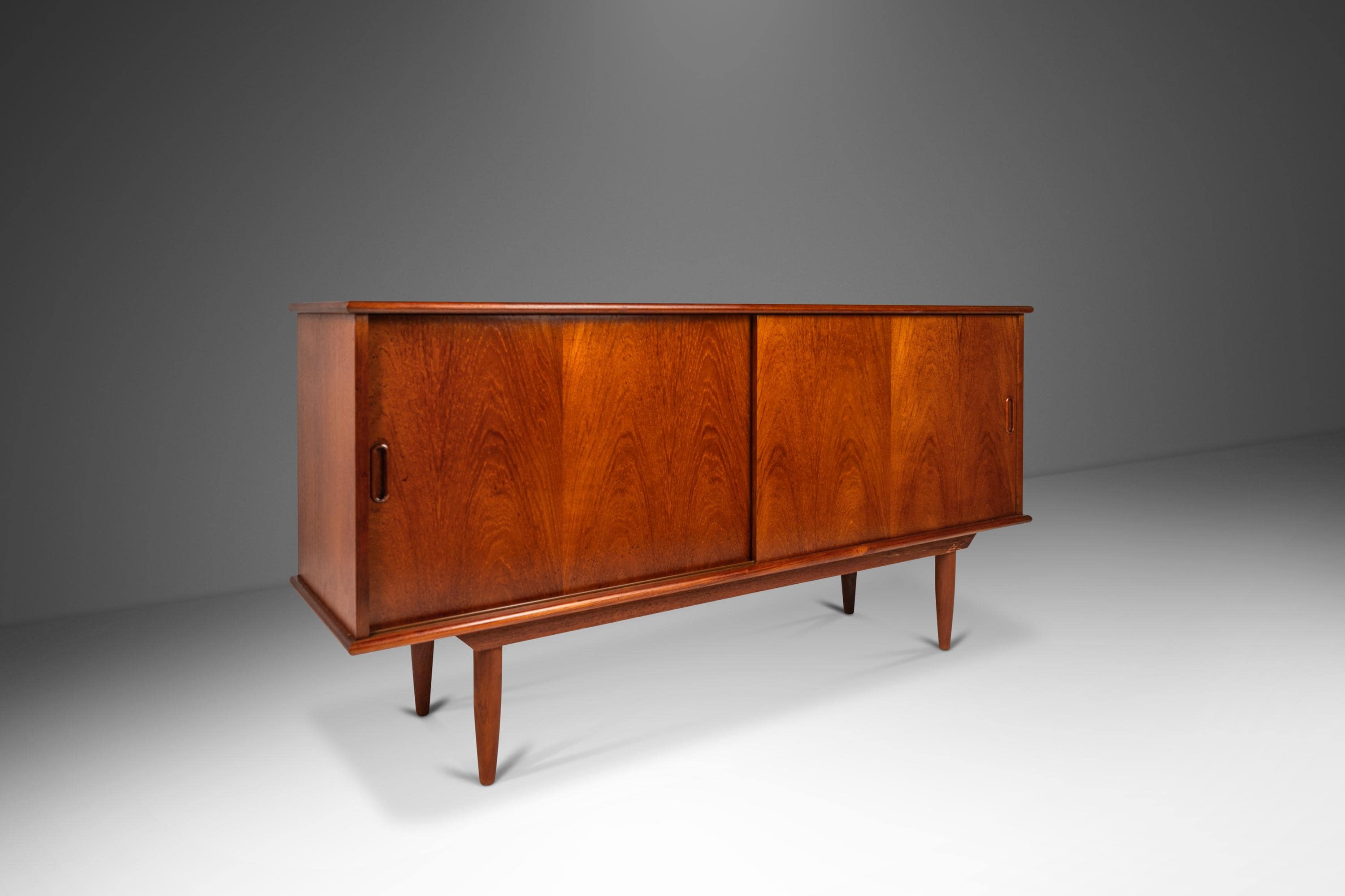Arne Vodder Credenza - Etsy Arne Vodder Credenza - Etsy